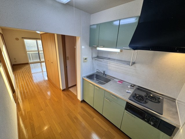 ヒーローマンション・グランブルーのキッチン