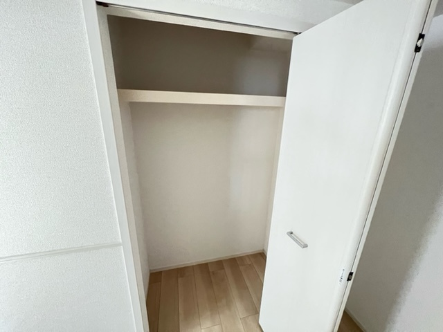 エレガント茱萸木３の収納