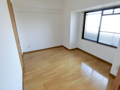 【洋室】 | ミリオンベル神戸