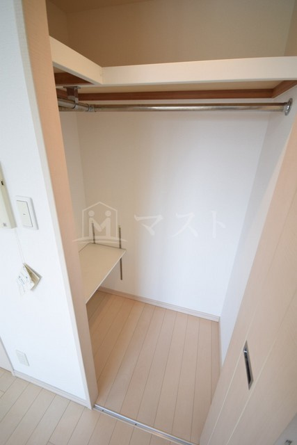 エステムプラザ梅田扇町公園パークランドの収納