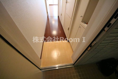 【玄関】 | コンフォートレジデンス御堂筋本町 | シンプルで使いやすい玄関です