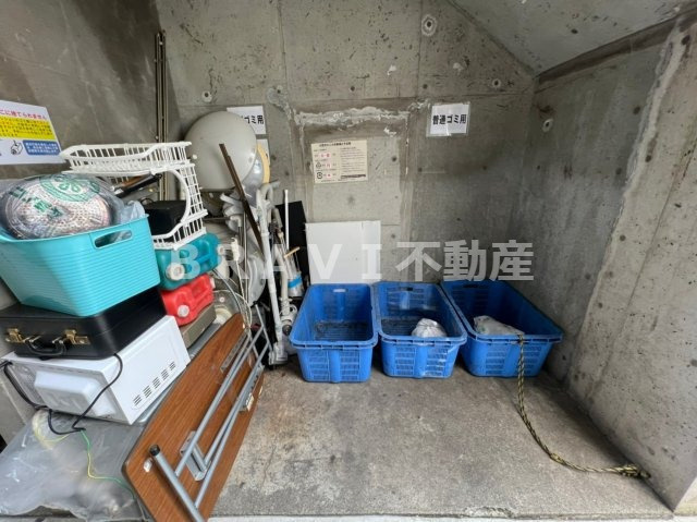 パシフィック天満橋　BRAVI不動産のその他共用部分|【パシフィック天満橋】ゴミ置き場