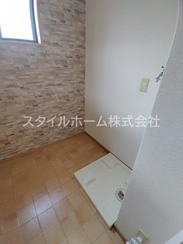 【その他】 | ピアルーチェ | 別部屋写真です。