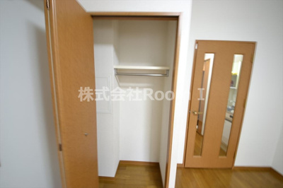 【収納】 | ジュネーゼ大阪城南 | たっぷりとした収納スペースです