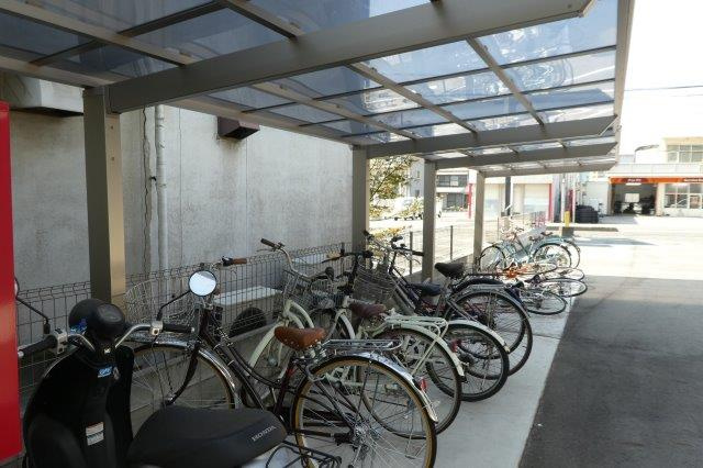 ウィステリアAのその他共用部分|自転車置き場