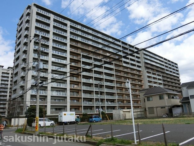 ユトリシア　４番街