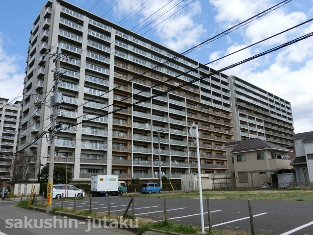 ユトリシア　４番街の外観|ユトリシア　４番街　前面棟無し　専有はゆったり８０㎡超の３ＬＤＫ　眺望自慢の７階部分