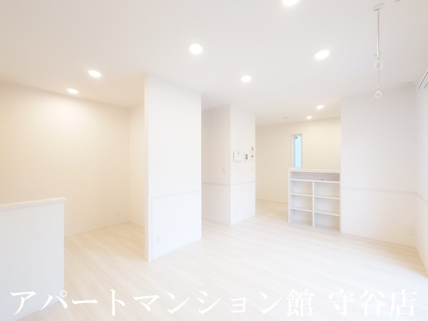 soavino Aの居間・リビング