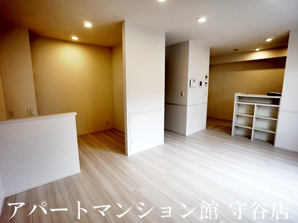 soavino Aの居間・リビング
