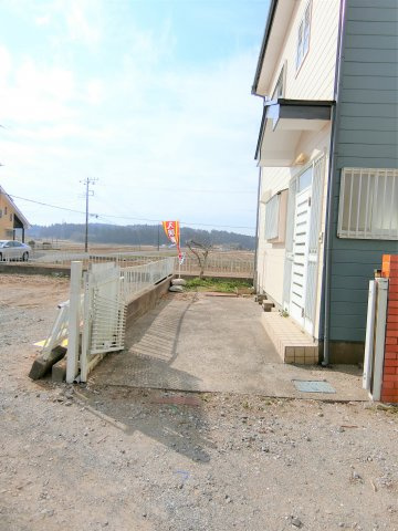 湯坂貸家の駐車場