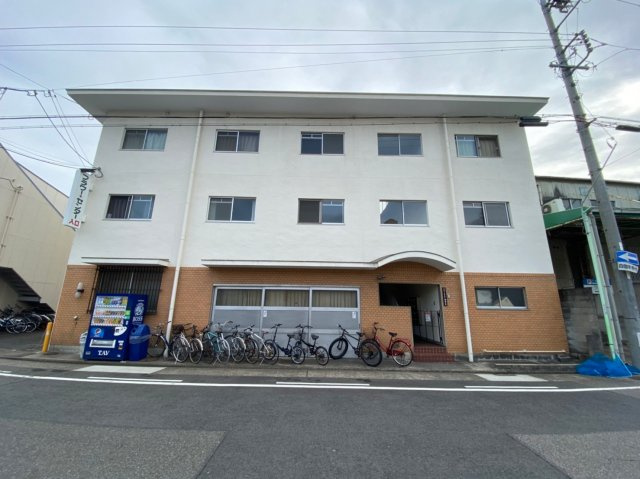 フラワーセンター管理棟ビル