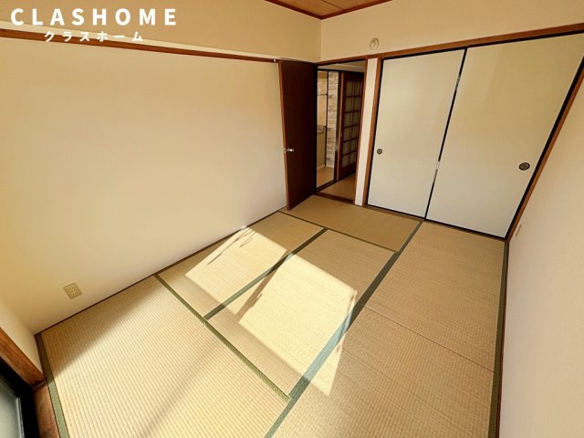 パークサイド今岡 B棟の和室