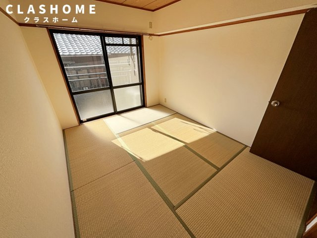 パークサイド今岡 B棟の和室