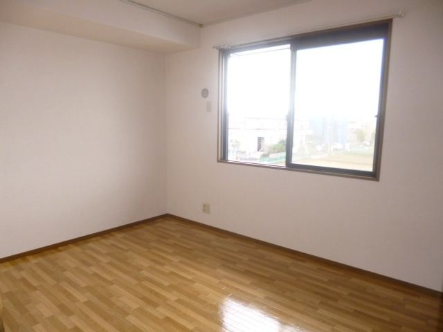 サンハイツ北方Ａ棟の洋室