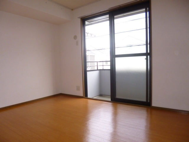 サンハイツ北方Ａ棟の洋室