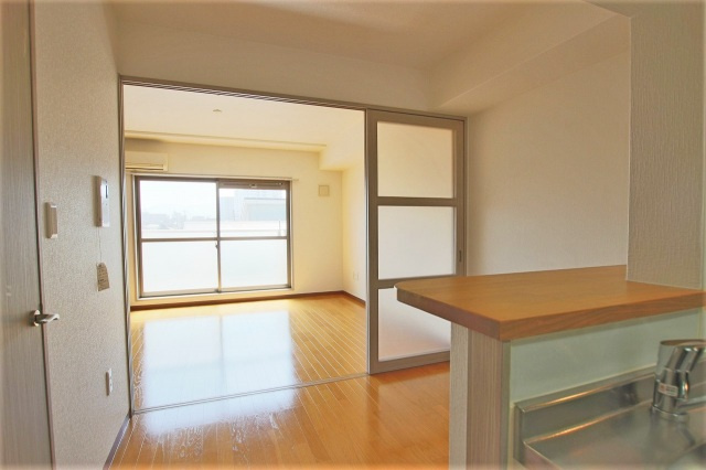 グレイスパルコートの居間・リビング