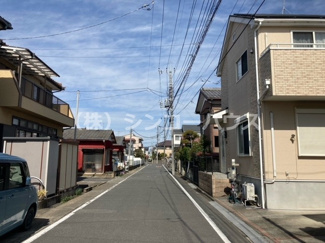 【前面道路含む現地写真】