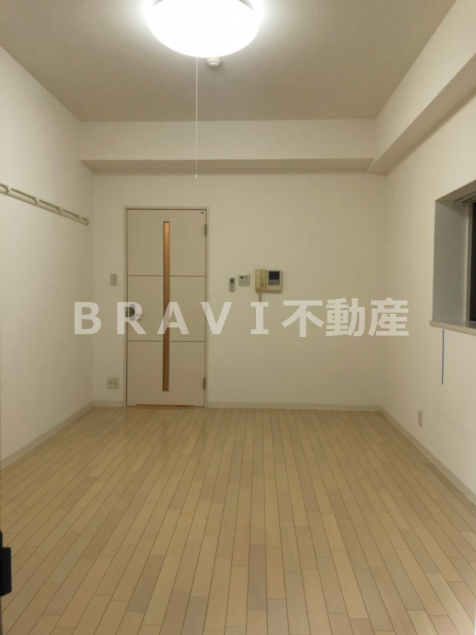 ラムール谷町　BRAVI不動産の洋室|【ラムール谷町】スタンダードな洋室です