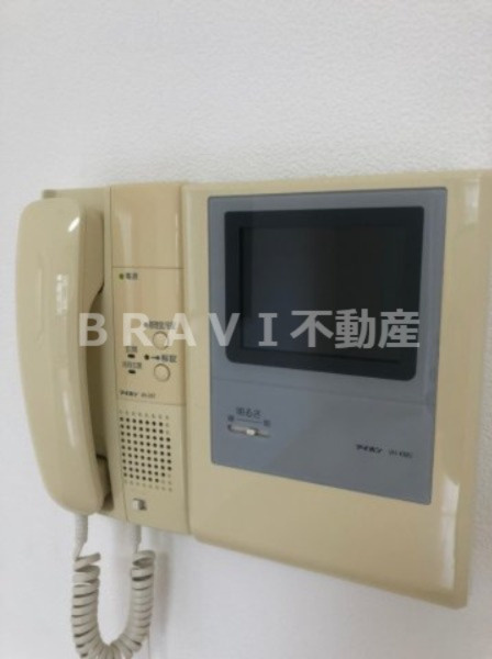 ラムール谷町　BRAVI不動産の設備|【ラムール谷町】モニター付きインターホン