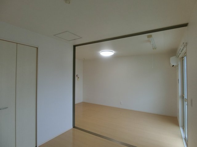 リバーポートSeiの洋室