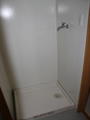 【設備】 | インター御坊ハイツウエヒラ | 室内洗濯機置場