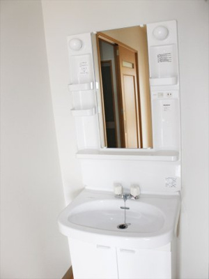 【独立洗面台】 | インター御坊ハイツウエヒラ