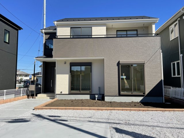 藤岡市本郷第2（全2棟）2号棟の外観|外観は落ち着いています