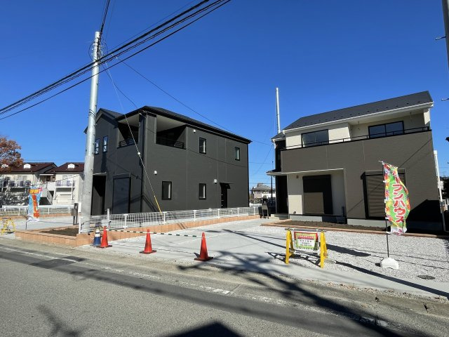 藤岡市本郷第2（全2棟）2号棟の前面道路含む現地写真|前面道路含む現地写真です