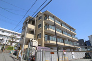 ステラ蛍池の画像