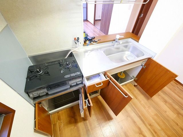 グランパルクのキッチン|お料理しやすいキッチンです