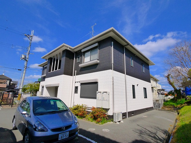 グランパルクの外観|建物外観を気になさる方へ、見た目の良い物件です