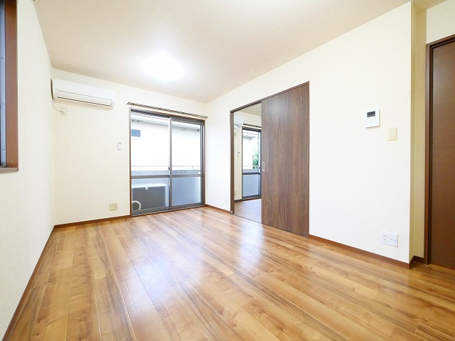 グランパルクの居間・リビング|ゆったりとしたリビングです