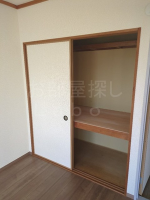 【エントランス】 | コーポ・ルミエール