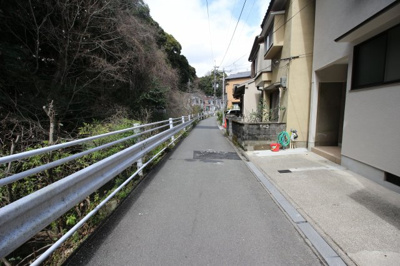 【前面道路含む現地写真】 | 浄土寺真如町　中古戸建