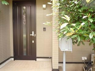 【エントランス】 | カーサ・牟礼（三鷹賃貸一戸建て） | カーサ・牟礼