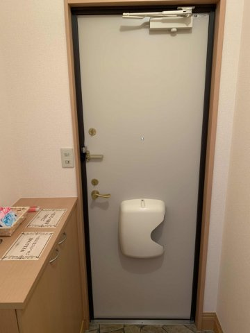 櫻井タウンハウスの玄関