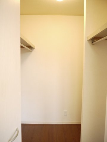 モナリエ栄の収納