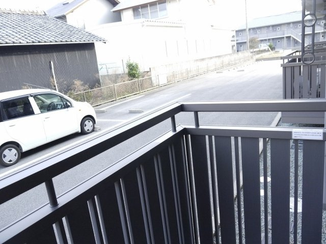 モナリエ栄のバルコニー