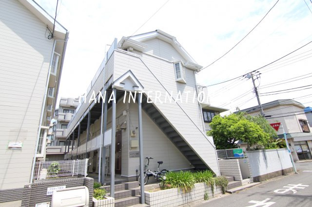 レジデンス波房の外観