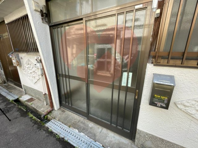 【エントランス】 | 松原市東新町１丁目貸家