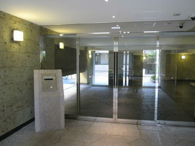 【エントランス】 | メゾンカルム西新宿