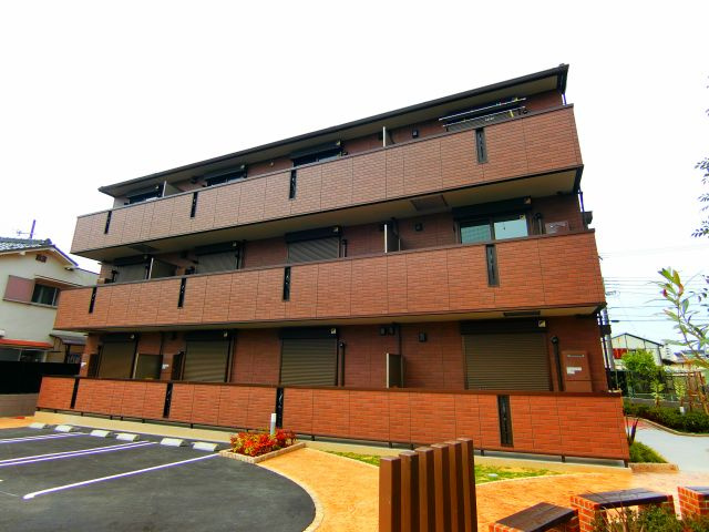 カンフリエウエスト