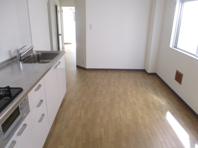 【居間・リビング】 | 髙畠マンション