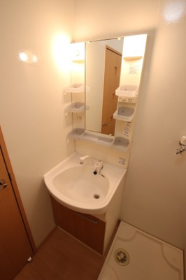 【独立洗面台】 | リビングタウン狭山池公園E棟