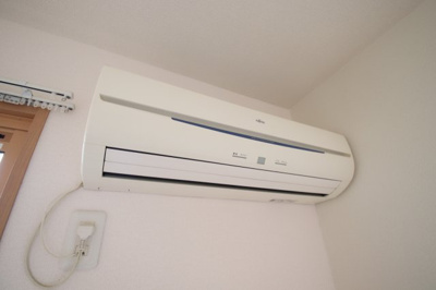 【設備】 | リビングタウン狭山池公園E棟 | エアコン