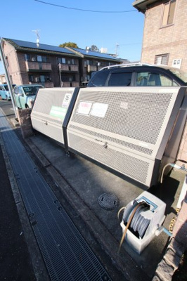 【その他共用部分】 | リビングタウン狭山池公園E棟 | 敷地内ゴミ捨場