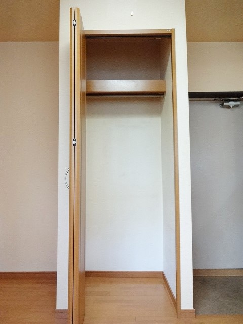 川合ビルの収納