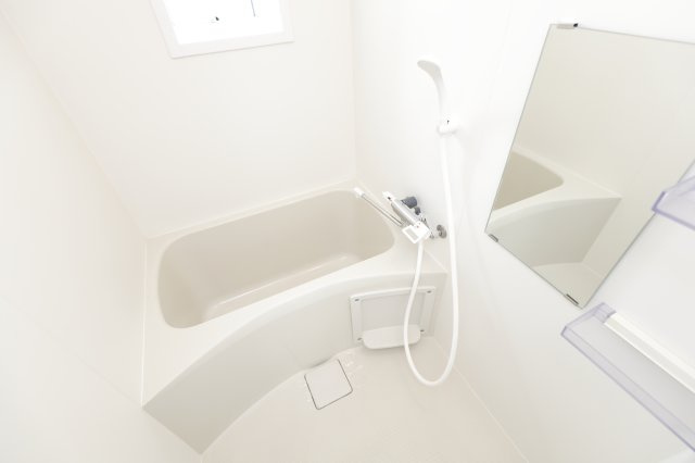 アパートメント新小岩B棟 の浴室