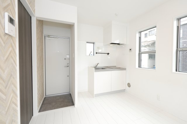 アパートメント新小岩B棟 の洋室