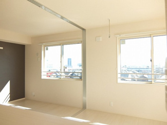 【洋室】 | サンライズ